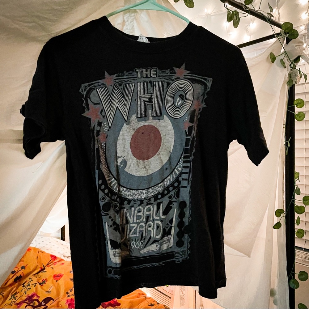 VINTAGE/THRIFTED "The Who" tshirt